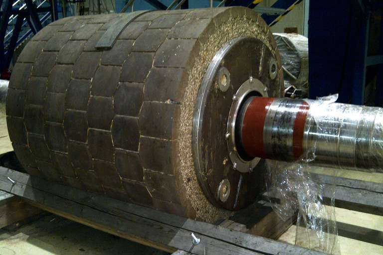 Mechanical seal for grindstone shaft